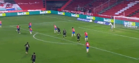 展示500余件珍贵实物展品 “申花中心”正式揭幕