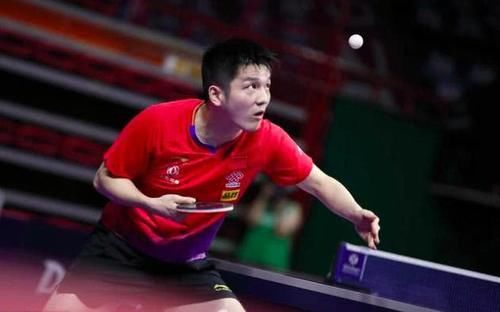 戴维对乌迪内斯的进球被吹越位，但VAR划线似乎存在问题